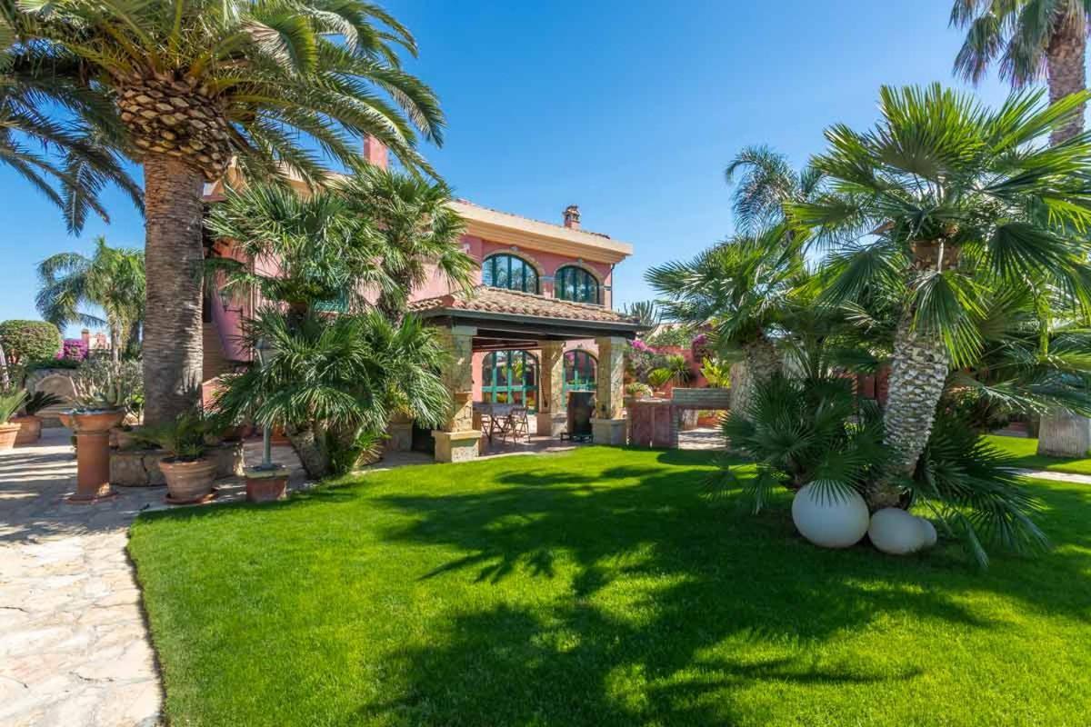 Villa Flumini Флумини-ди-Кварту Экстерьер фото