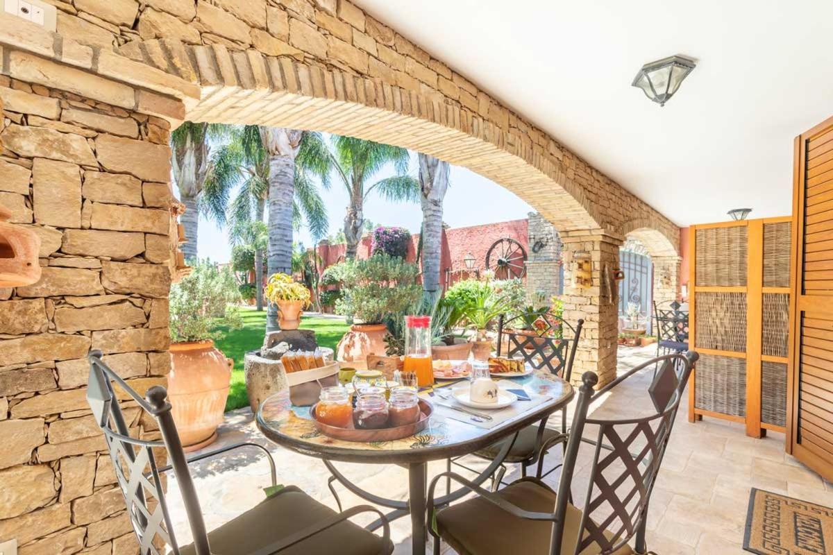 Villa Flumini Флумини-ди-Кварту Экстерьер фото